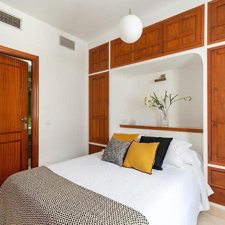 Vr Excelente Ubicacion Luminoso Apt Para Parejas Sevilla Buitenkant foto