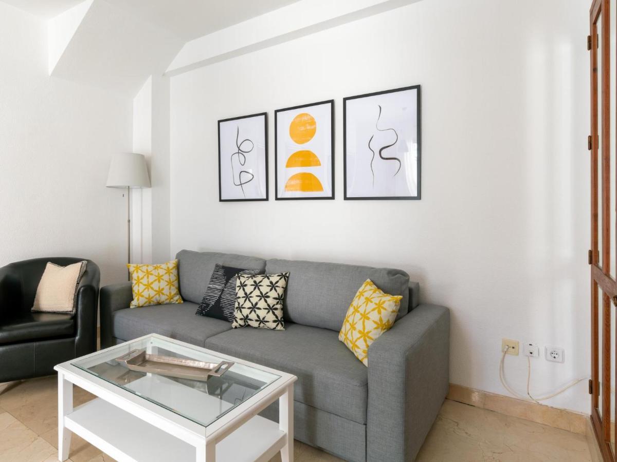 Vr Excelente Ubicacion Luminoso Apt Para Parejas Sevilla Buitenkant foto