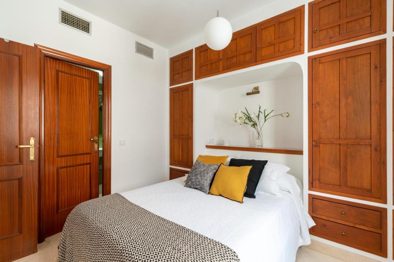 Vr Excelente Ubicacion Luminoso Apt Para Parejas Sevilla Buitenkant foto